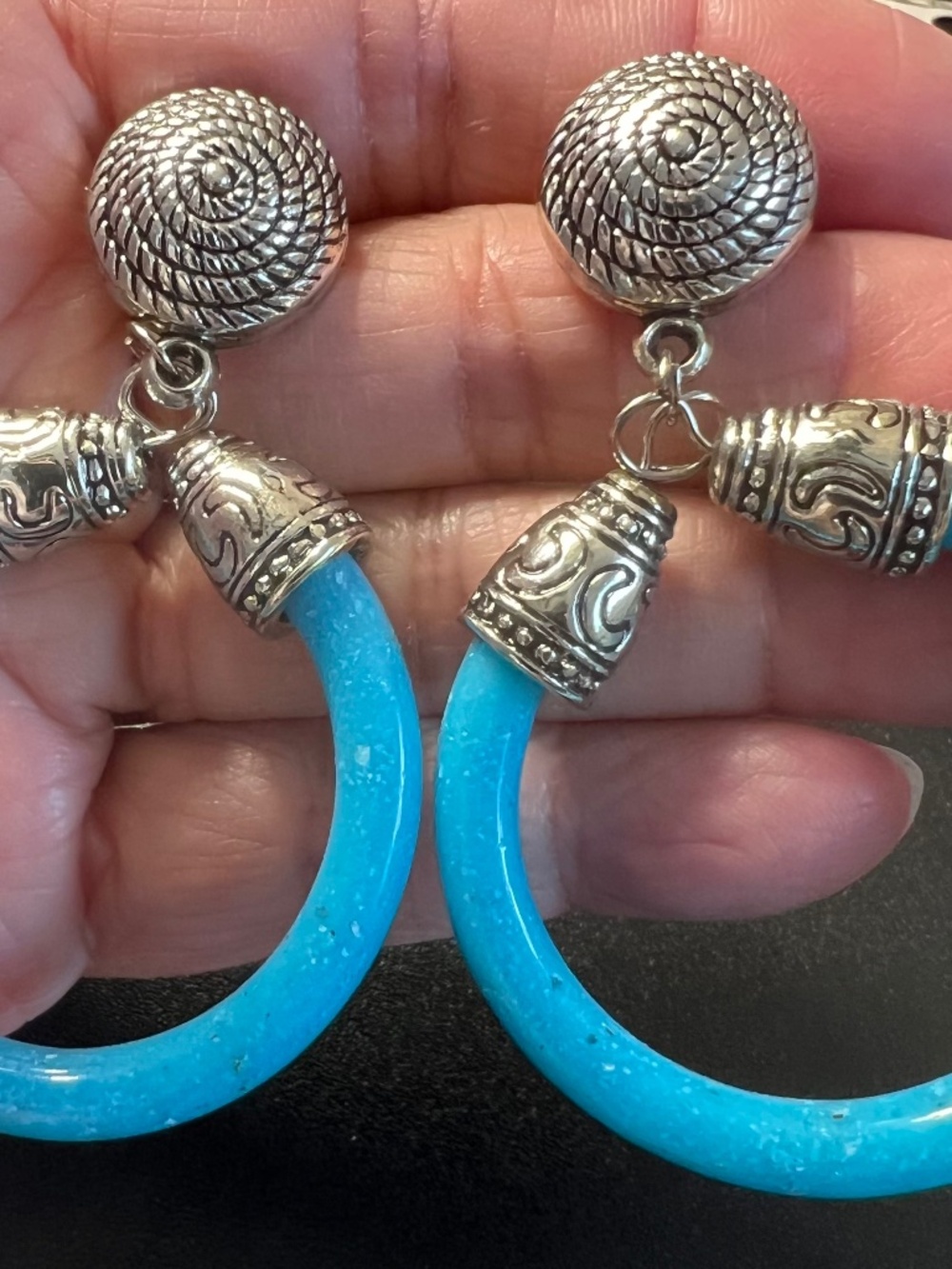 Blue Round Speckle Lucite Hoops Boho Beach Silver Tone Earrings
